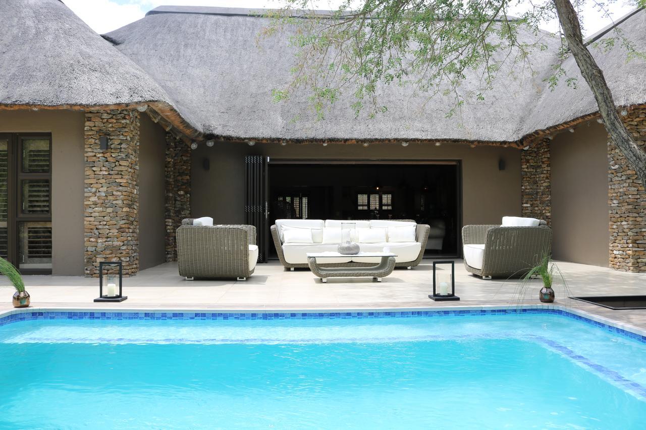 Luvivane Luxury Villa & Cottage Marloth Park Exteriör bild