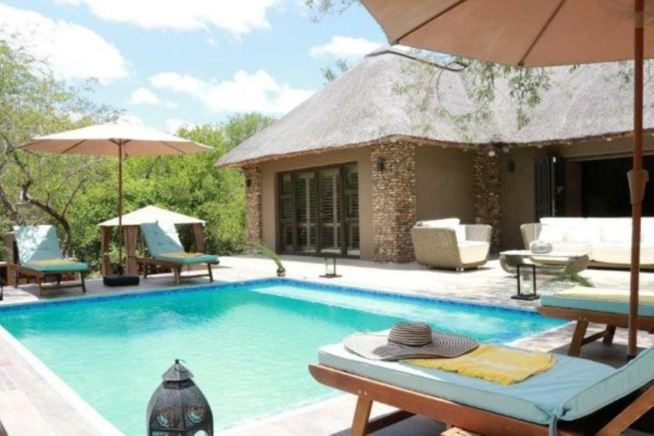 Luvivane Luxury Villa & Cottage Marloth Park Exteriör bild